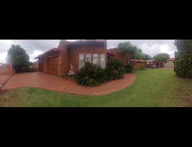 4 BEDROOM HOUSE FOR SALE IN DALPARK PROPER